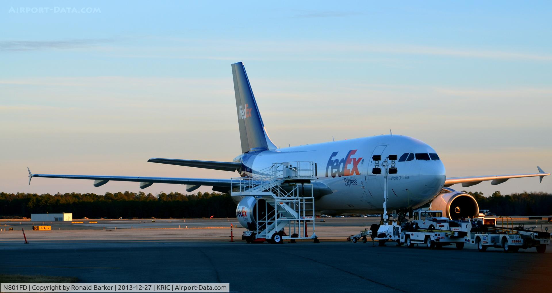 N801FD, 1990 Airbus A310-324/F C/N 539, Cargo ramp RIC