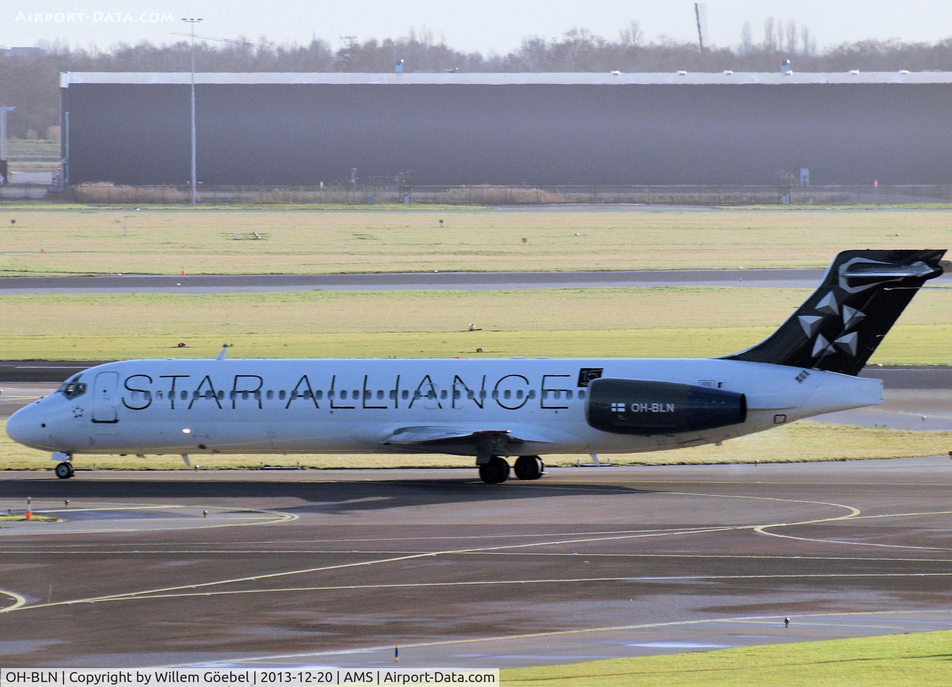 OH-BLN, 1999 Boeing 717-2K9 C/N 55053, Taxi to runway 24 of Schiphol Airport
