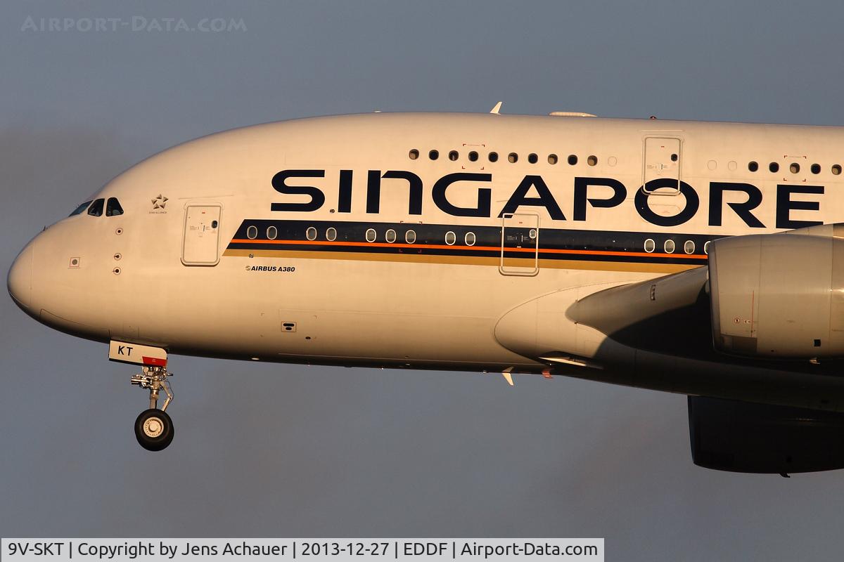 9V-SKT, 2012 Airbus A380-841 C/N 092, Approaching rwy 25l