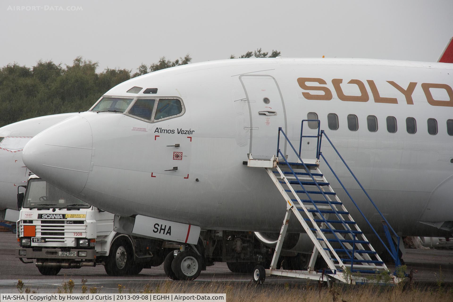 HA-SHA, 1992 Boeing 737-505 C/N 24648, Solyom Hungarian Airways colours.