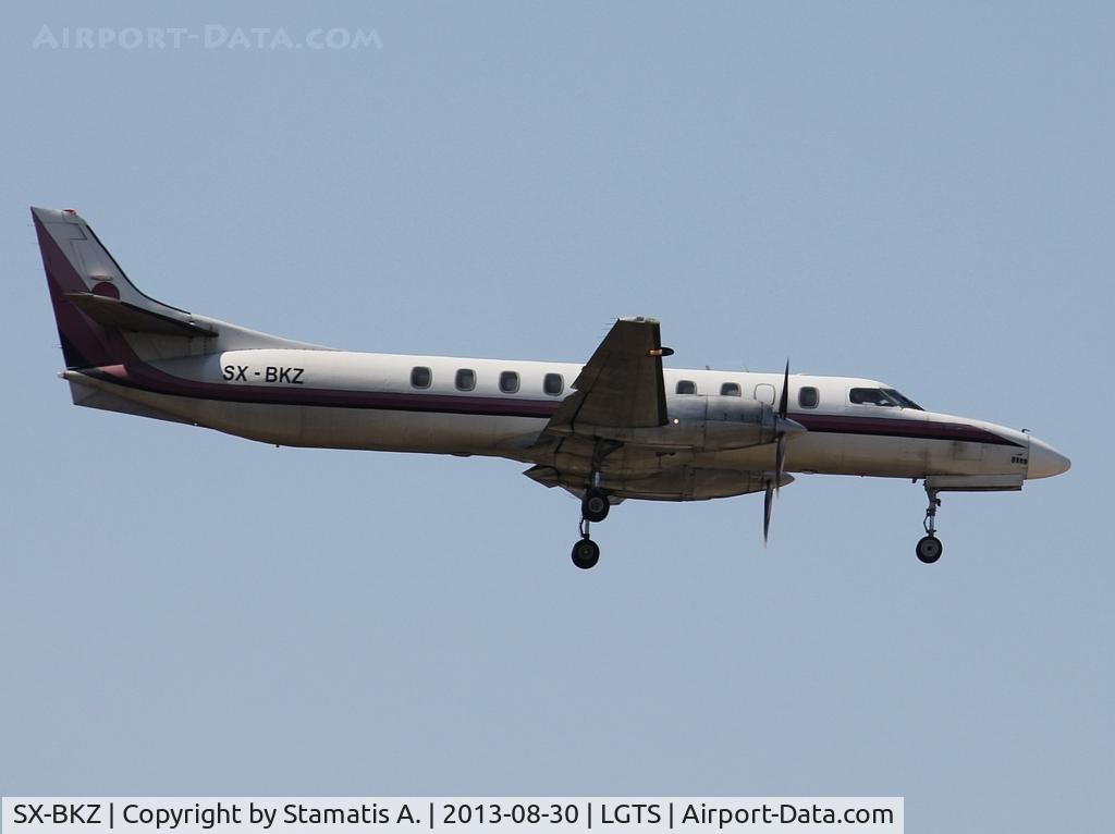 SX-BKZ, Fairchild SA-227AC Metro III C/N AC-694, Landing on rwy 34