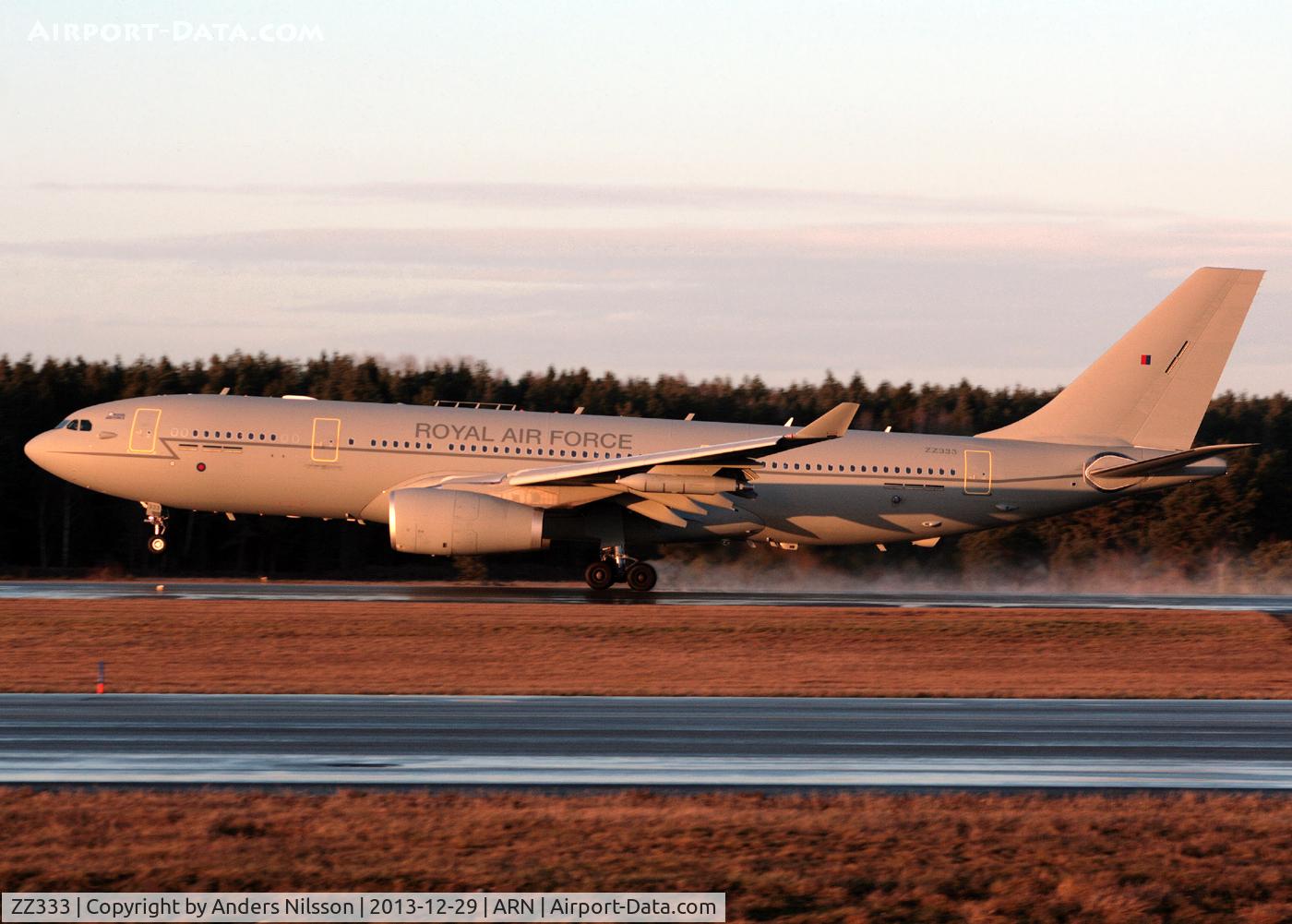 ZZ333, 2012 Airbus KC3 Voyager (A330-243MRTT) C/N 1312, Landing runway 26.