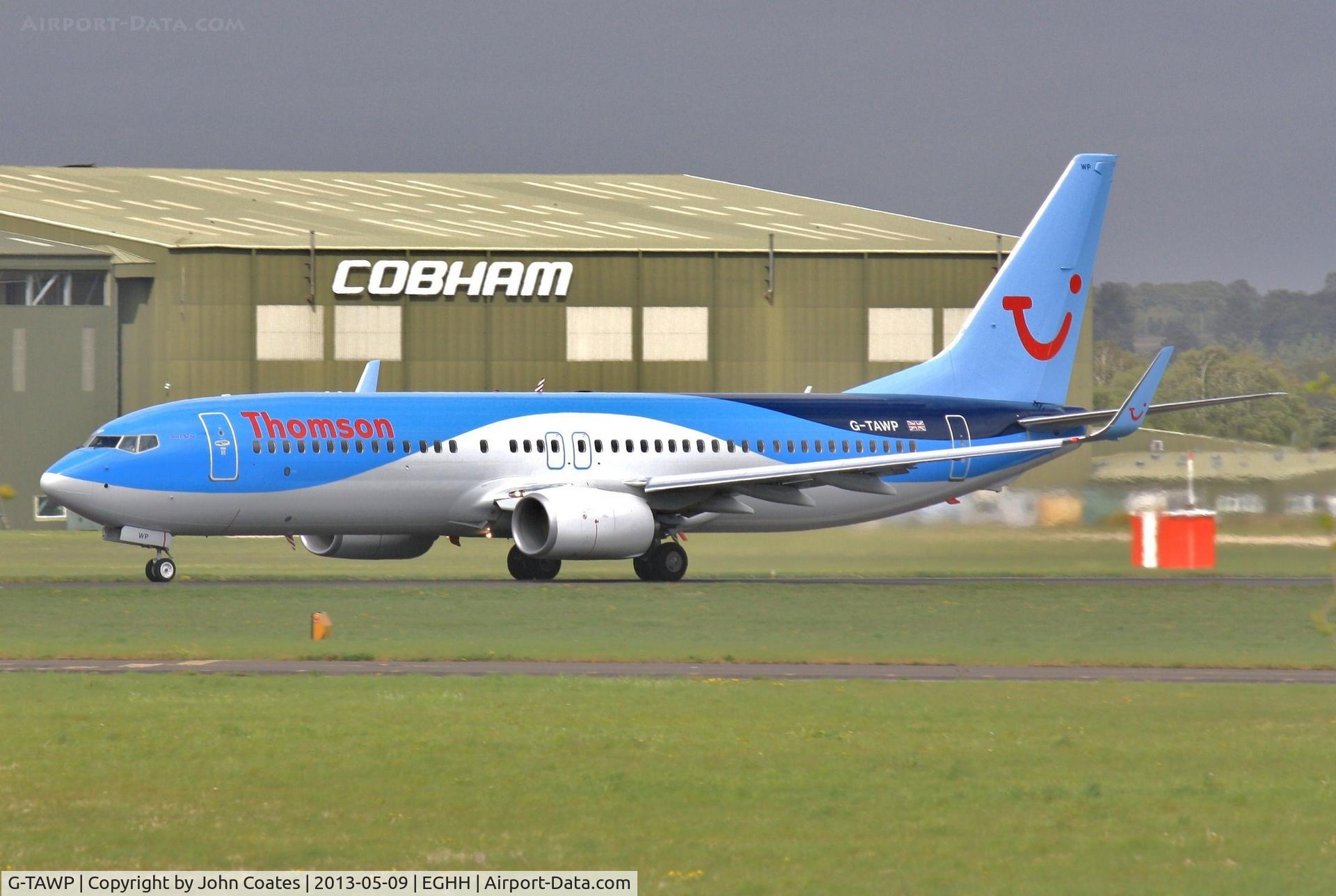 G-TAWP, 2013 Boeing 737-8K5 C/N 37257, Rotating off 26