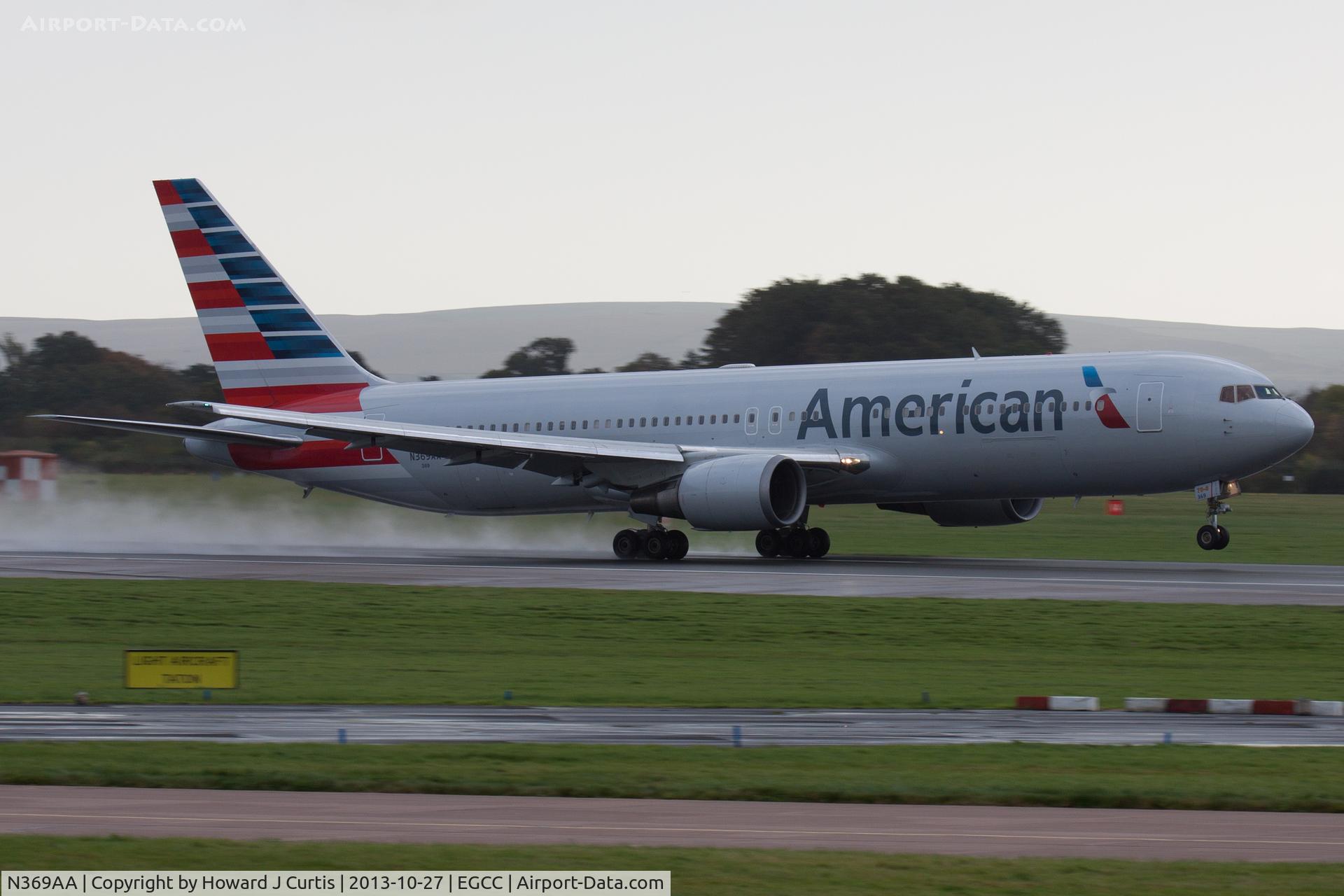 N369AA, 1992 Boeing 767-323 C/N 25196, New colours.