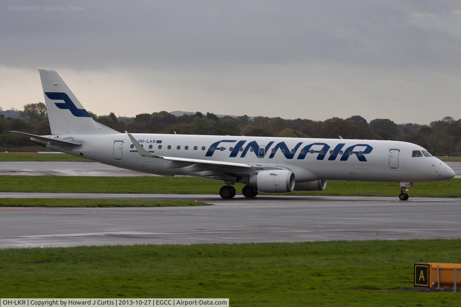OH-LKR, 2011 Embraer 190LR (ERJ-190-100LR) C/N 19000436, Finnair, rolling out after landing.