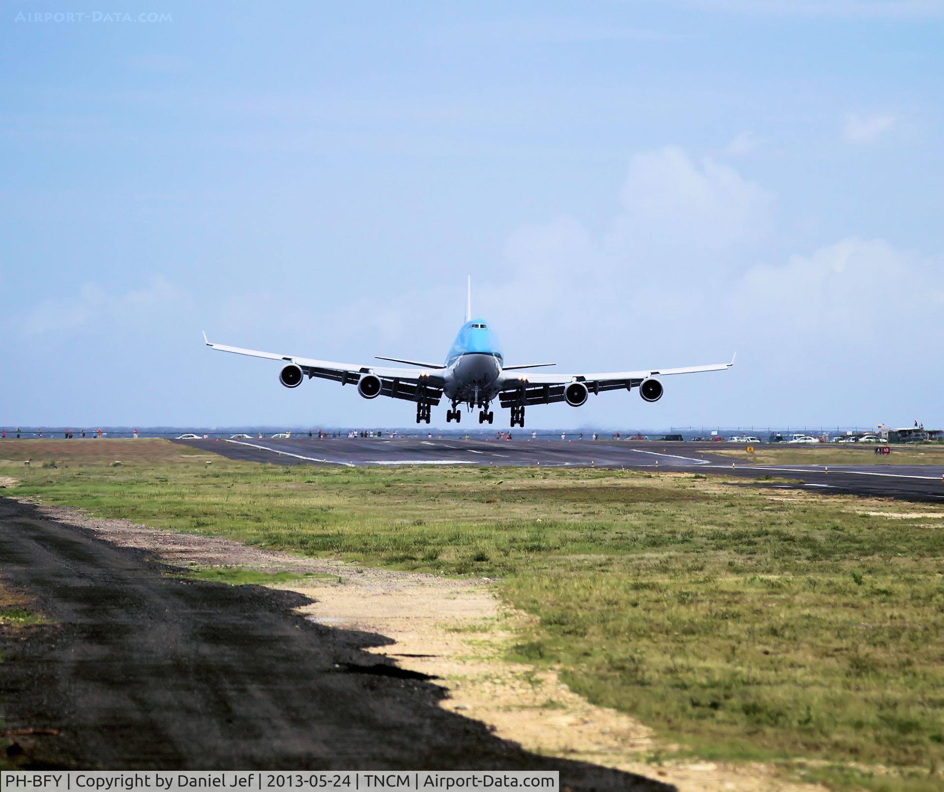 PH-BFY, 2002 Boeing 747-406BC C/N 30455, PH-BFY