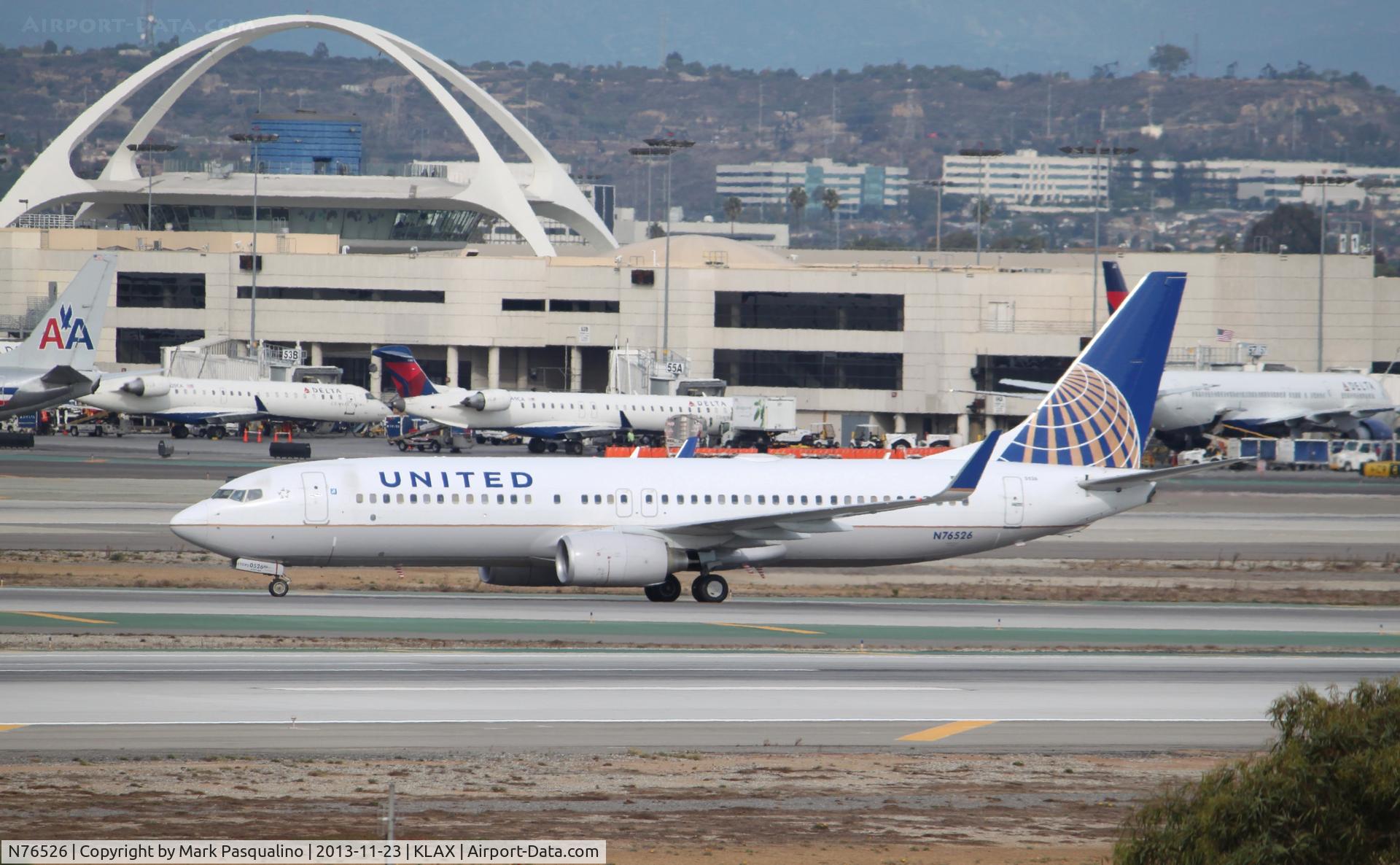 N76526, 2010 Boeing 737-824 C/N 38700, Boeing 737-800
