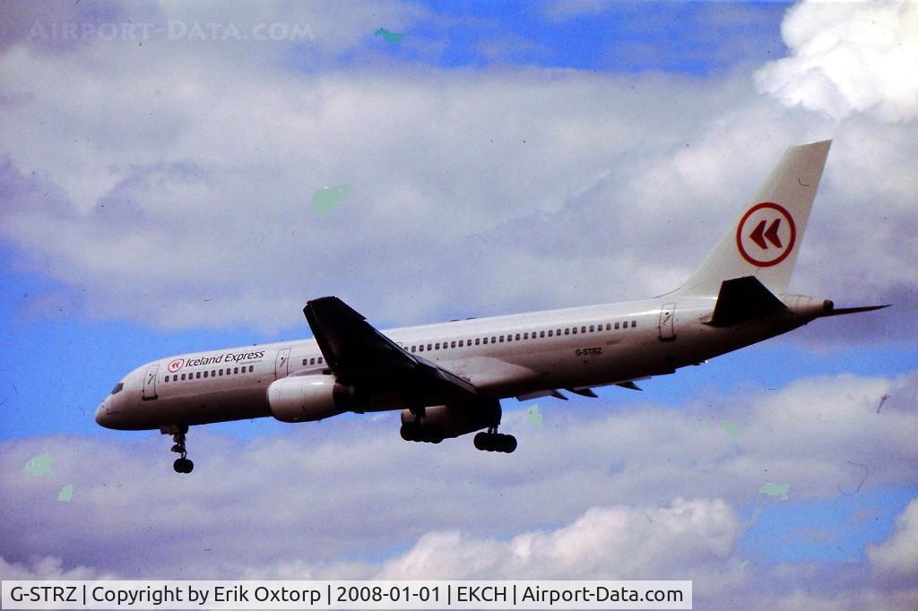 G-STRZ, 1997 Boeing 757-258 C/N 27622, G-STRZ about to Land on rw 22L