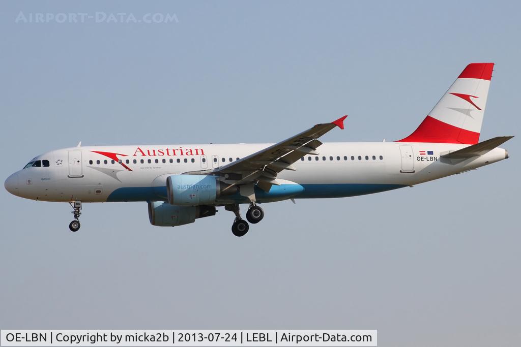 OE-LBN, 1997 Airbus A320-214 C/N 768, Landing