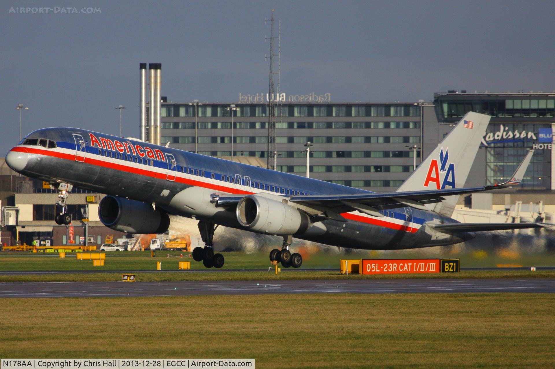 N178AA, 2002 Boeing 757-223 C/N 32398, American Airlines