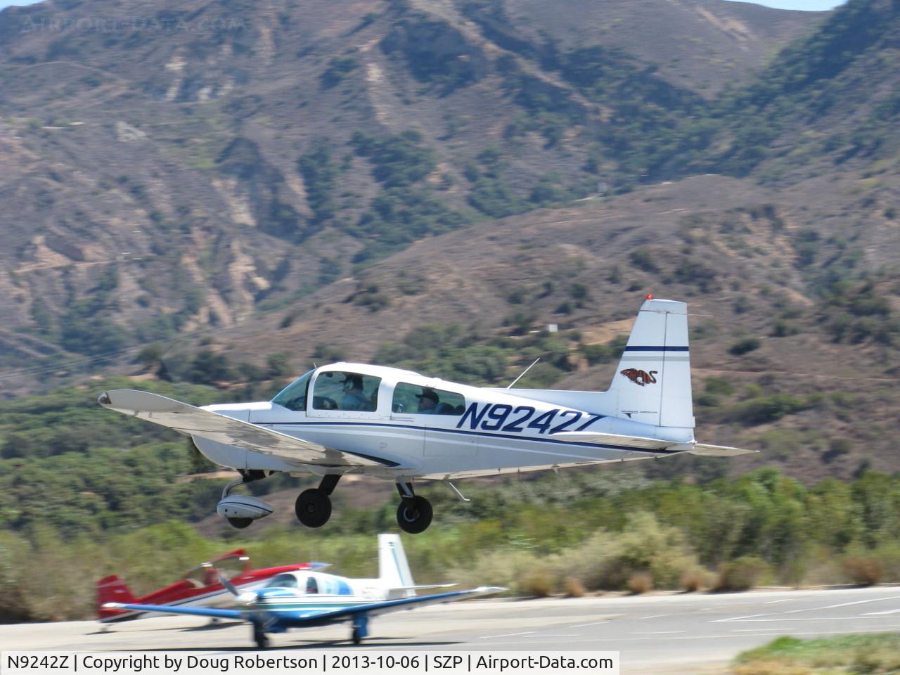 N9242Z, 1975 Grumman American AA-5B Tiger C/N AA5B-0183, 1975 Grumman American AA-5B TIGER, Lycoming O&VO-360 180 Hp, takeoff climb Rwy 04