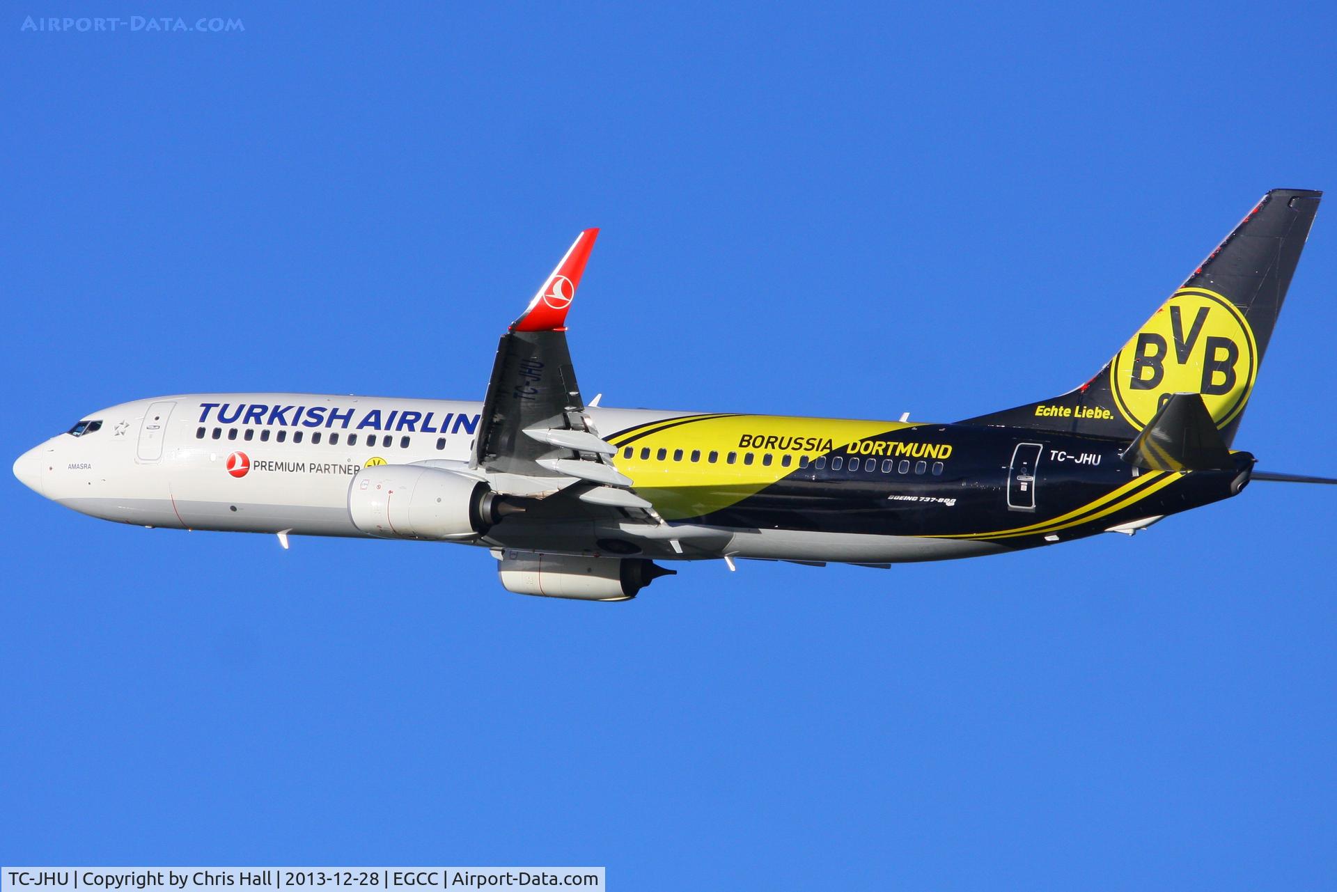 TC-JHU, 2013 Boeing 737-8F2 C/N 42002, Turkish Airlines in Borussia Dortmund livery