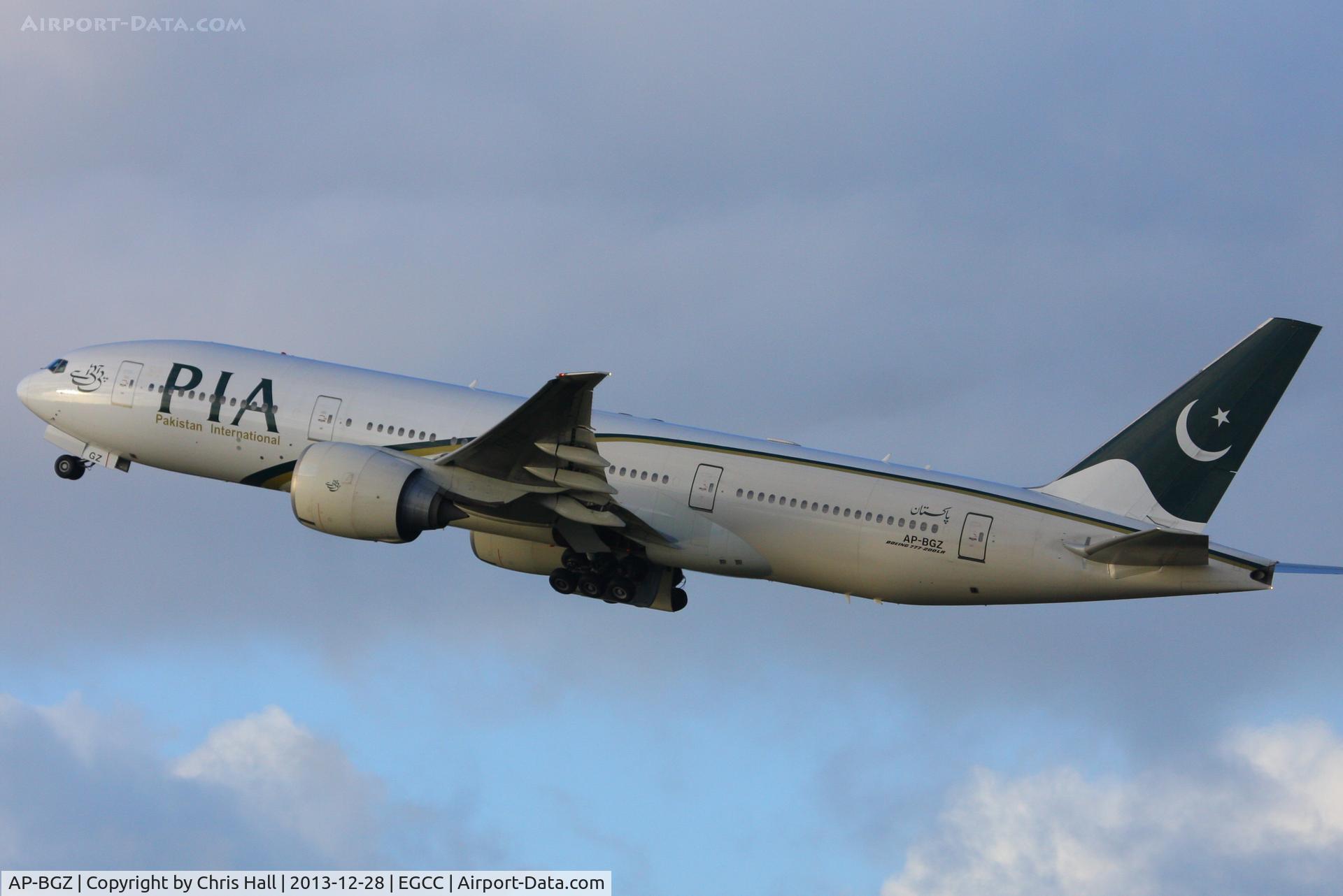 AP-BGZ, 2005 Boeing 777-240/LR C/N 33782, Pakistan International Airlines