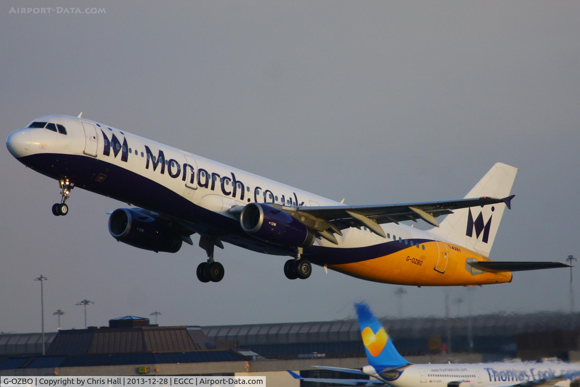 G-OZBO, 2000 Airbus A321-231 C/N 1207, Monarch