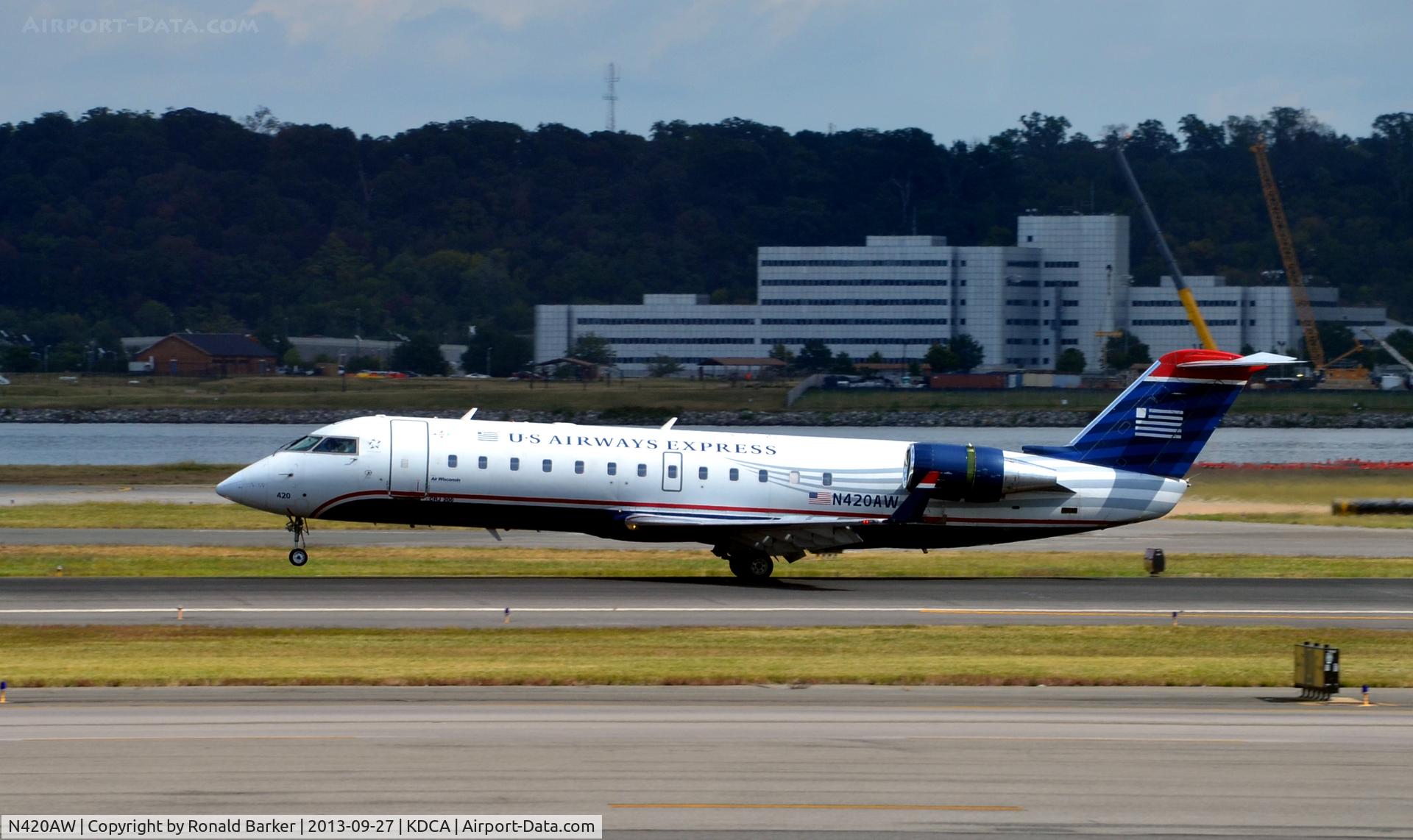 N420AW, 2002 Bombardier CRJ-200LR (CL-600-2B19) C/N 7640, Landing DCA