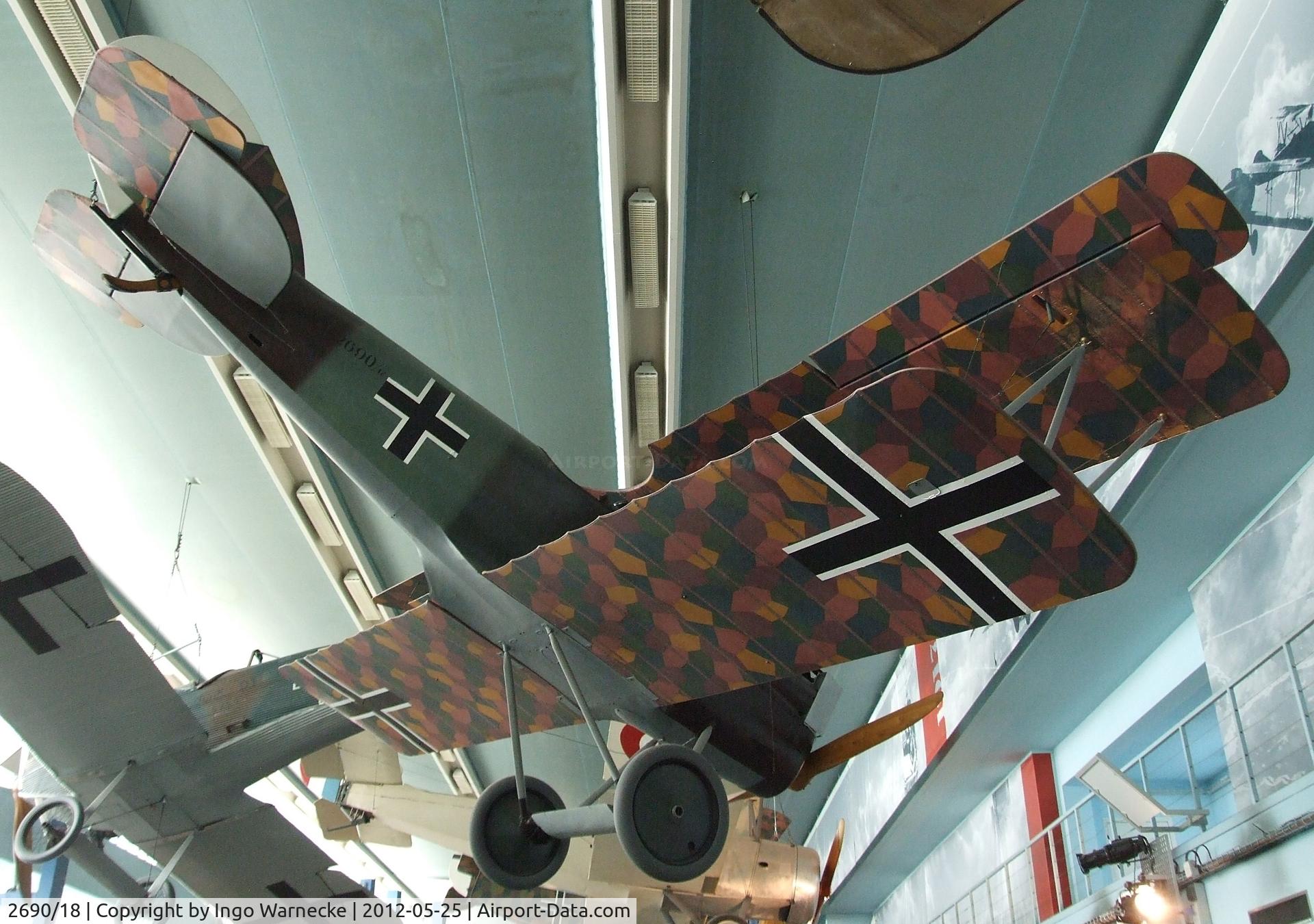 2690/18, 1918 Pfalz DXII C/N 3240, Pfalz D XII at the Musee de l'Air, Paris/Le Bourget