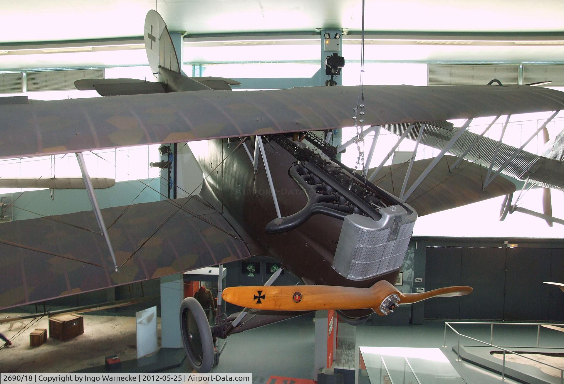 2690/18, 1918 Pfalz DXII C/N 3240, Pfalz D XII at the Musee de l'Air, Paris/Le Bourget