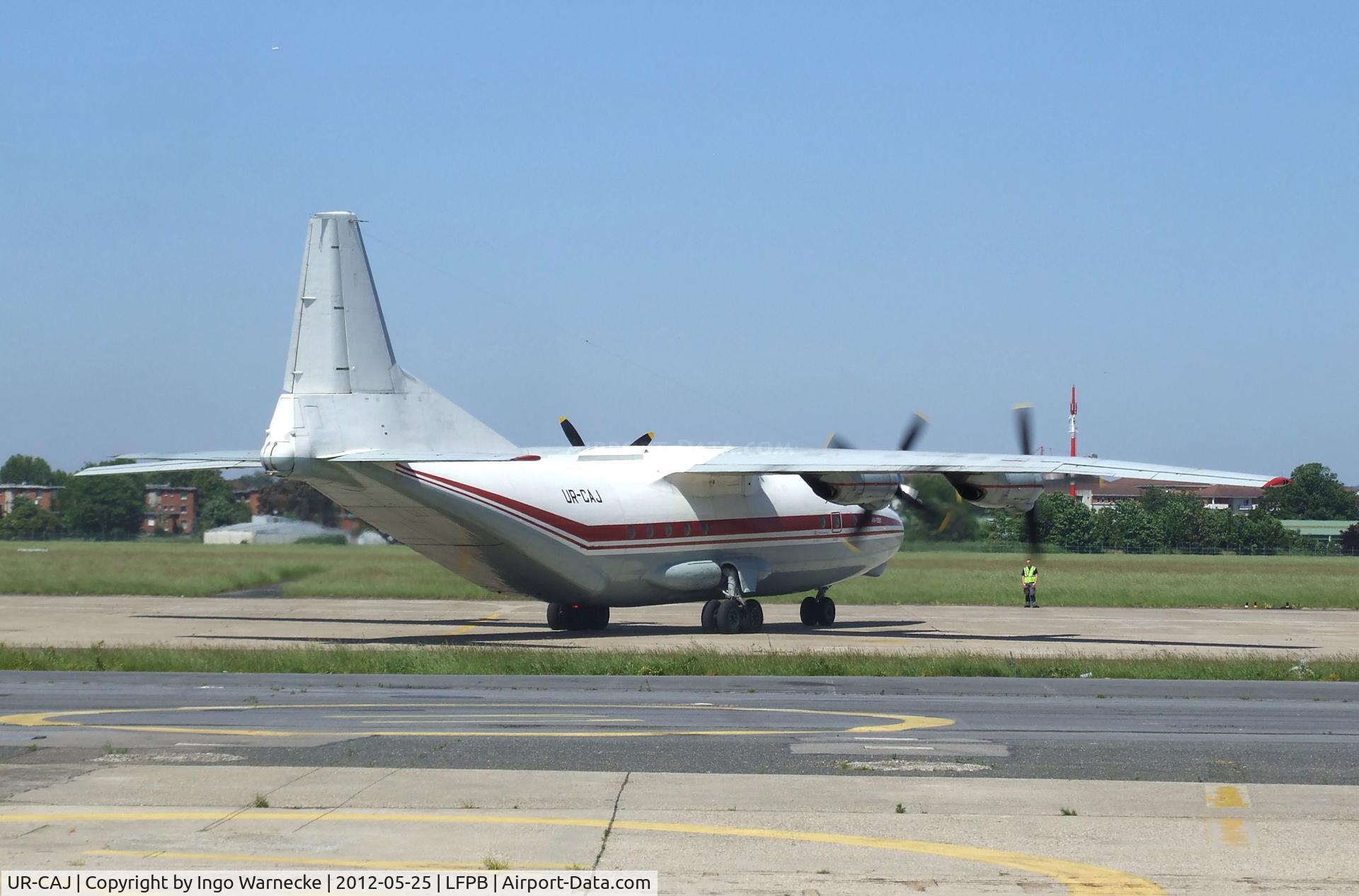 UR-CAJ, Antonov An-12BK C/N 8346106, Antonov An-12BK CUB at Paris/Le Bourget airport