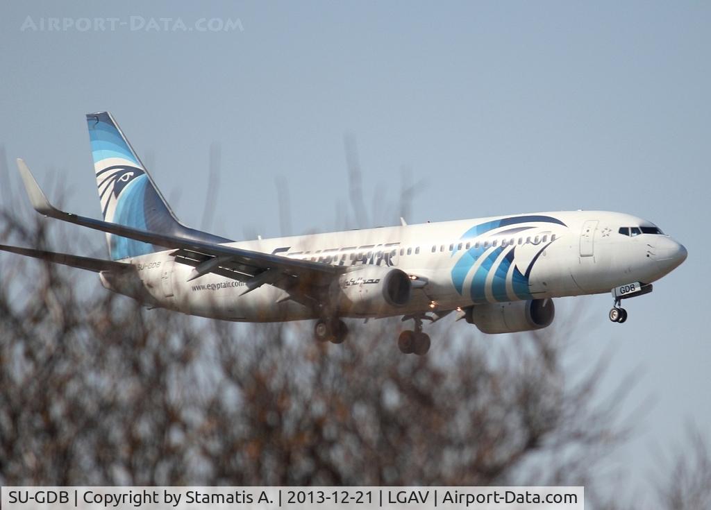 SU-GDB, 2009 Boeing 737-866 C/N 35567, Landing at rwy 34