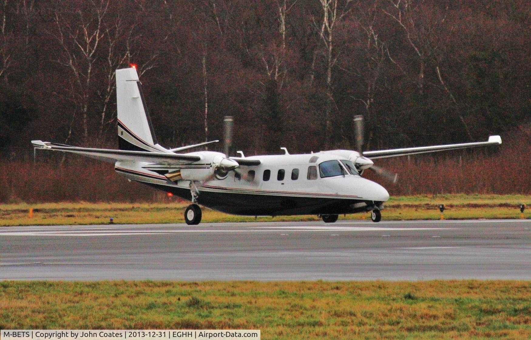 M-BETS, 1982 Gulfstream American 695A Jetprop 1000 C/N 96034, Entering 26 to depart Cega.