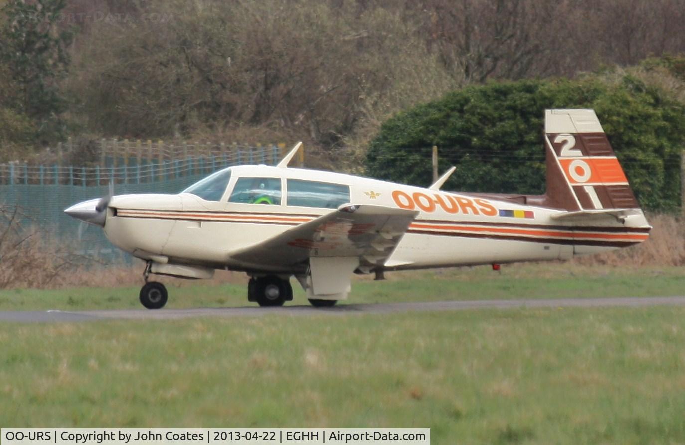 OO-URS, Mooney M20J 201 C/N 241133, Taxiing in on arrival