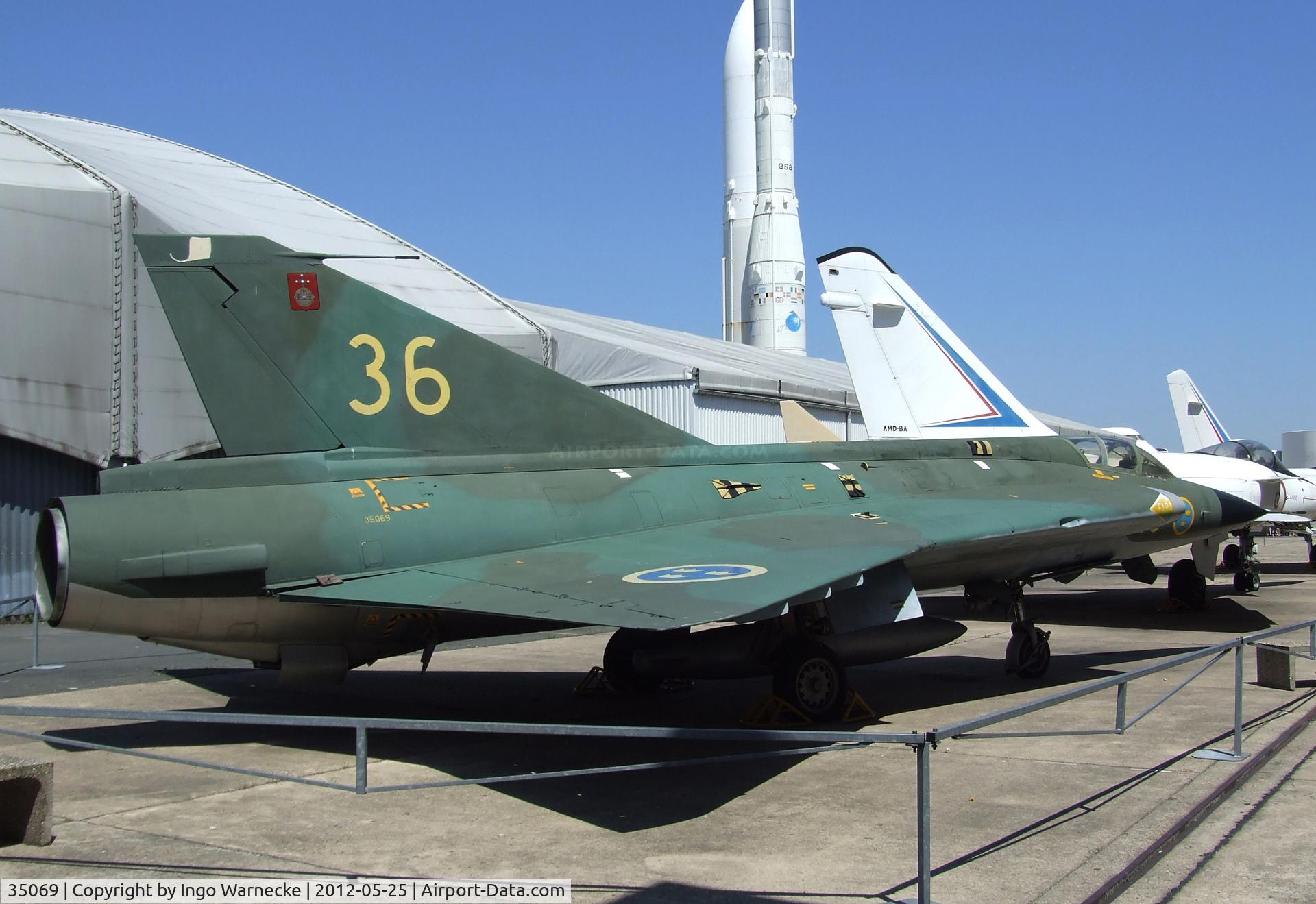 35069, 1961 Saab J-35A Draken C/N 35-069, SAAB J35A Draken at the Musee de l'Air, Paris/Le Bourget