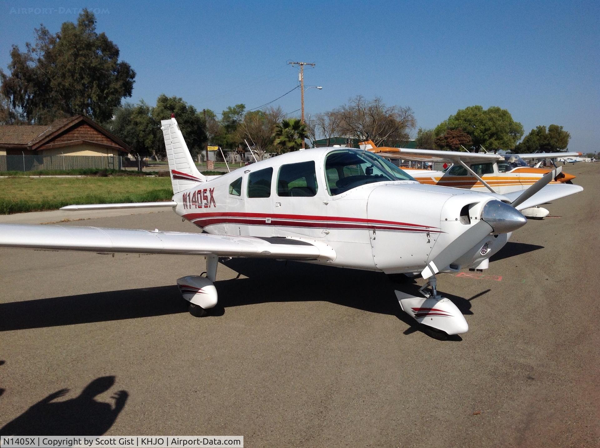 N1405X, 1975 Piper PA-28-151 C/N 28-7515292, KHJO 2013