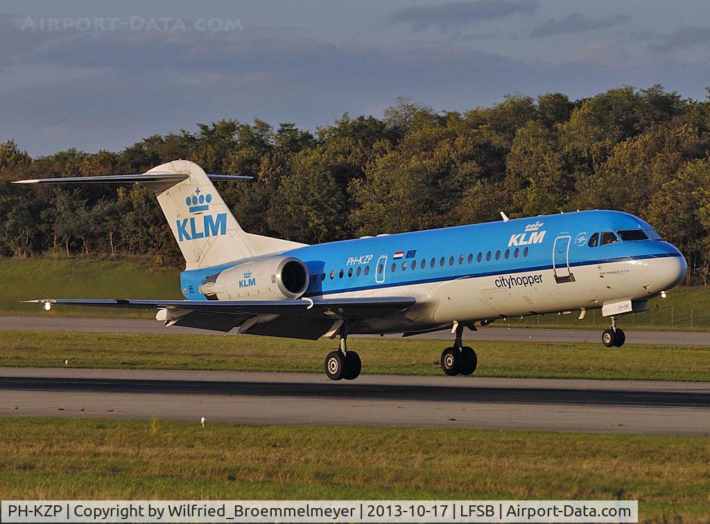 PH-KZP, 1995 Fokker 70 (F-28-0070) C/N 11539, KLM CityHopper / Shortly before touch down on Runway 16 at Basel-Mulhouse Airport