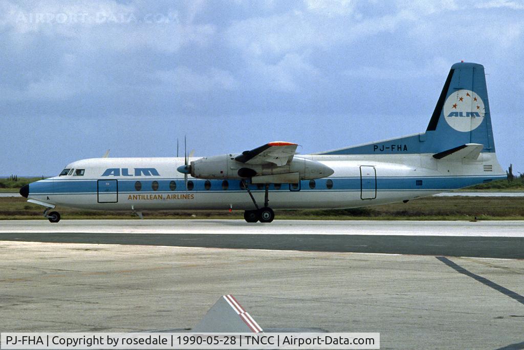 PJ-FHA, 1967 Fairchild Hiller FH-227B C/N 559, Operating a routine scheduled service