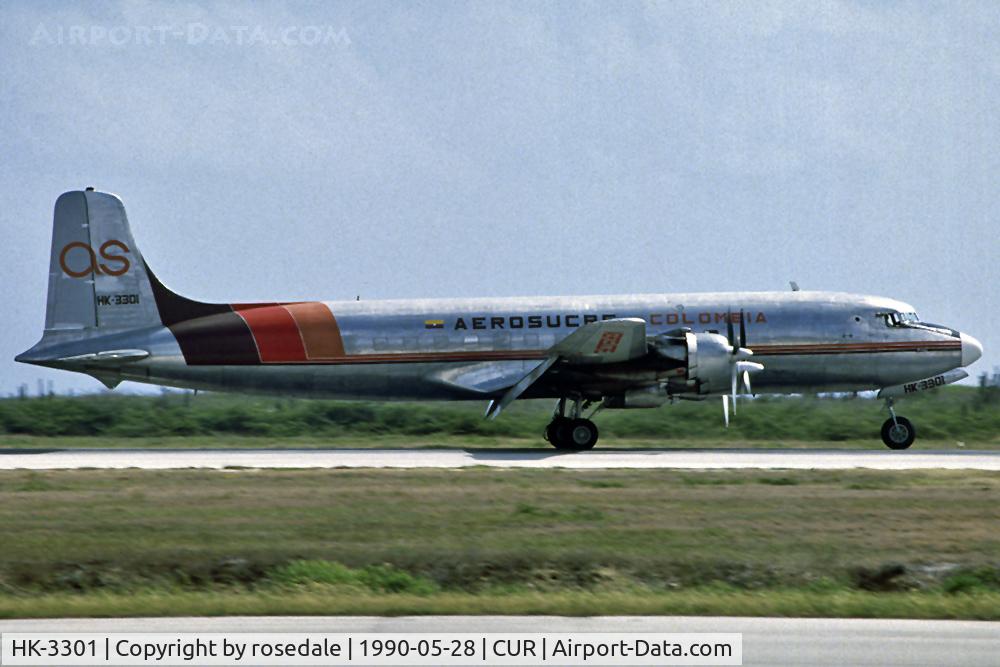HK-3301, 1953 Douglas VC-118A Liftmaster (DC-6A) C/N 44637, On a regular cargo flight