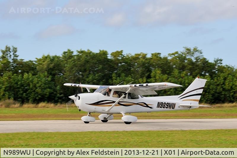 N989WU, 1998 Cessna 172R C/N 17280571, Everglades Airpark in Southwest Florida
