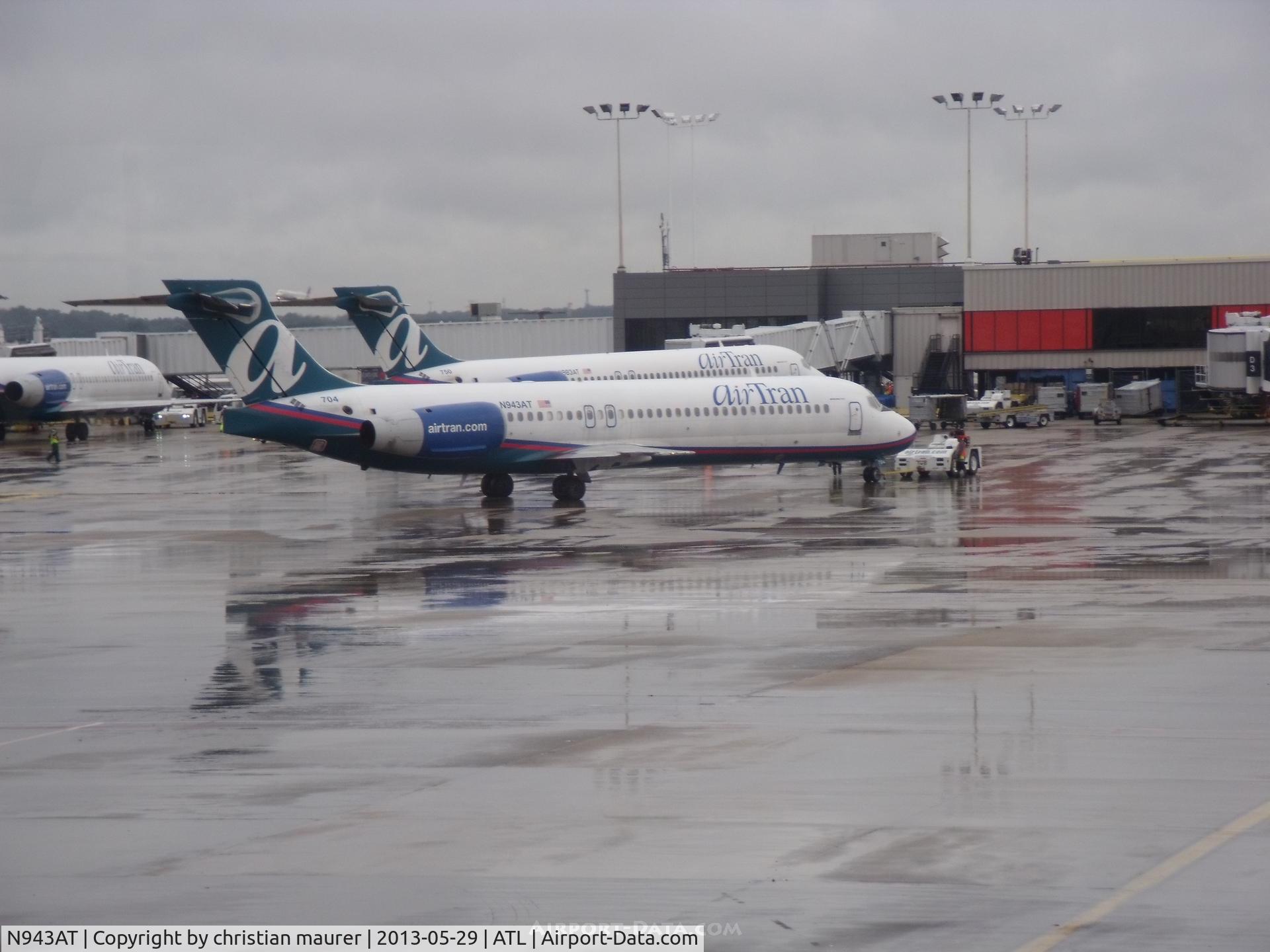 N943AT, 1999 Boeing 717-200 C/N 55006, 712 Atlanta