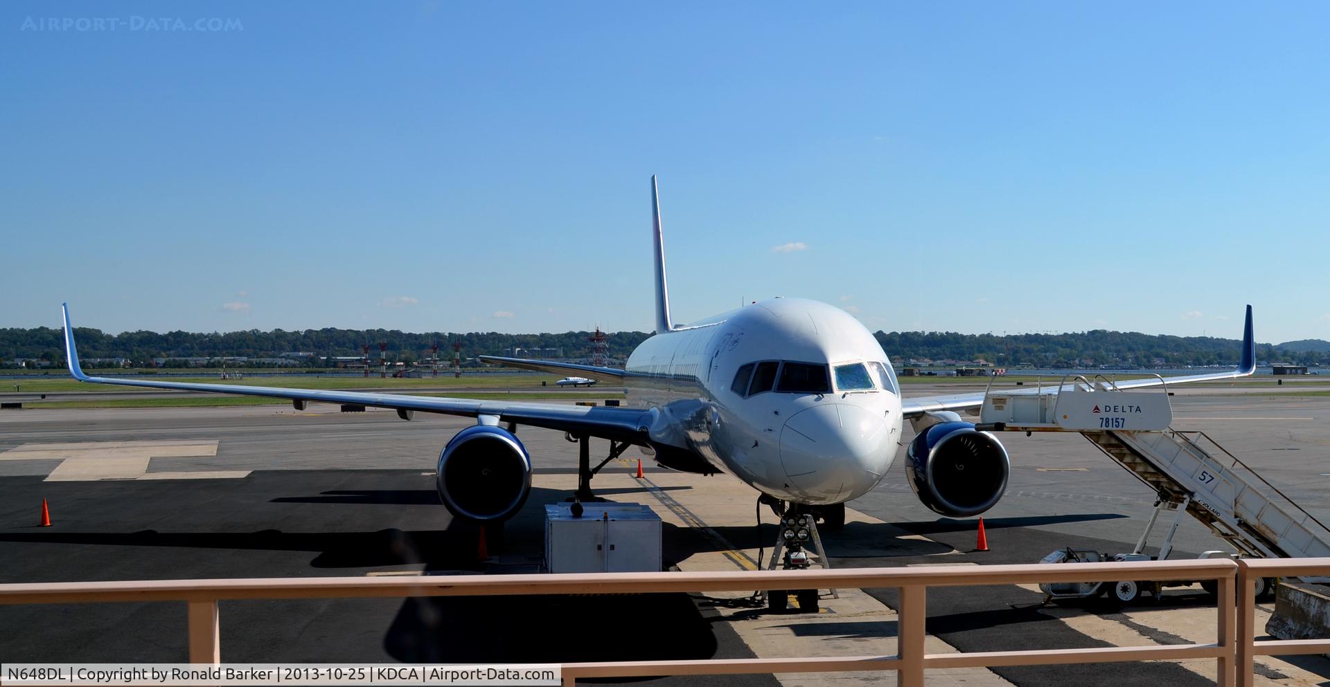 N648DL, 1989 Boeing 757-232 C/N 24372, DCA VA
