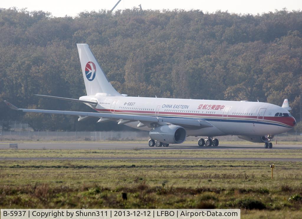 B-5937, 2013 Airbus A330-243 C/N 1468, Delivery day...