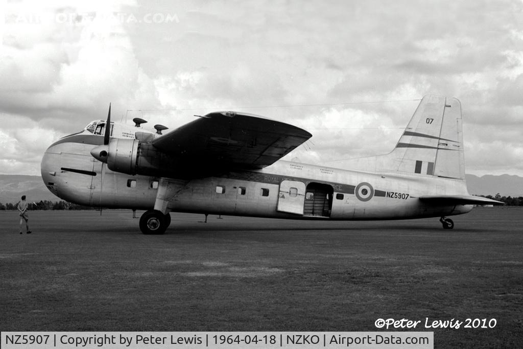 NZ5907, 1952 Bristol 170 Freighter Mk.31M C/N 13060, Transport Supprt Unit, RNZAF