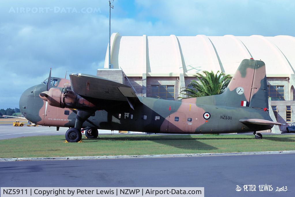 NZ5911, Bristol 170 Freighter Mk.31M C/N 13135, RNZAF 41 squadron