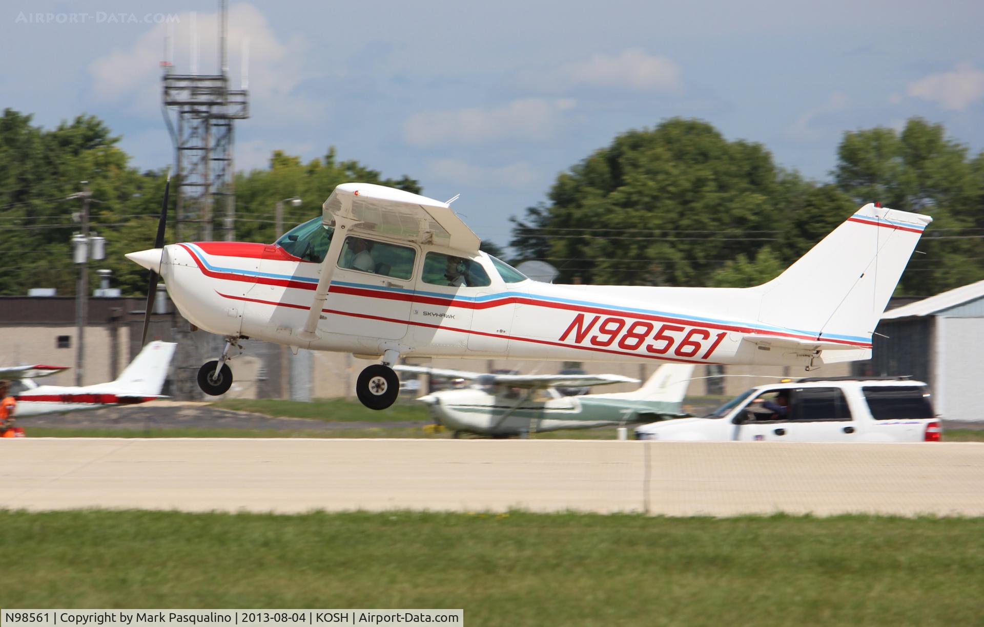 N98561, 1985 Cessna 172P C/N 17276309, Cessna 172P