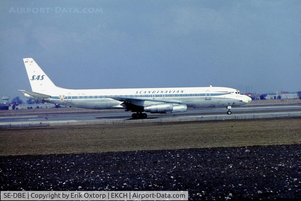 SE-DBE, 1967 Douglas DC-8-62 C/N 45823, SE-DBE about to take off from rw 04R