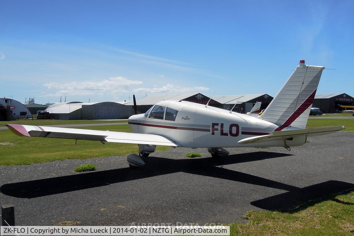 ZK-FLO, 1967 Piper PA-28-140 C/N 28-23089, At Tauranga