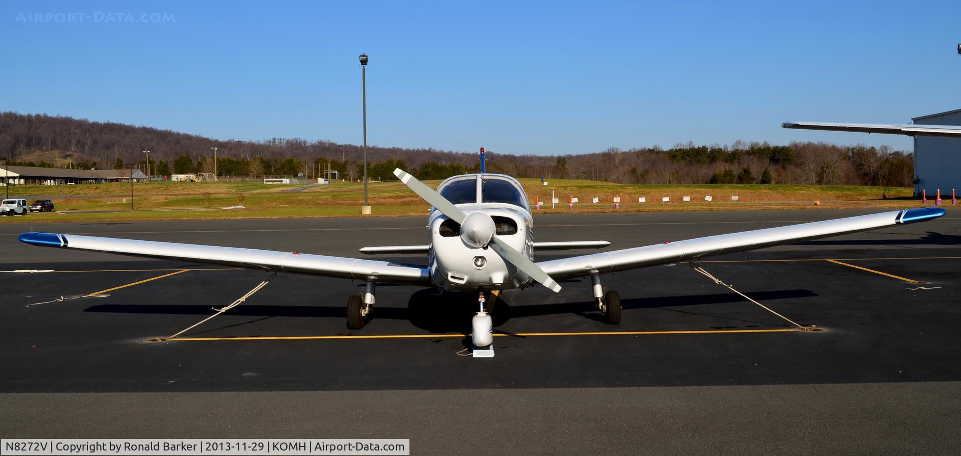 N8272V, 1980 Piper PA-28-161 C/N 28-8116050, Orange