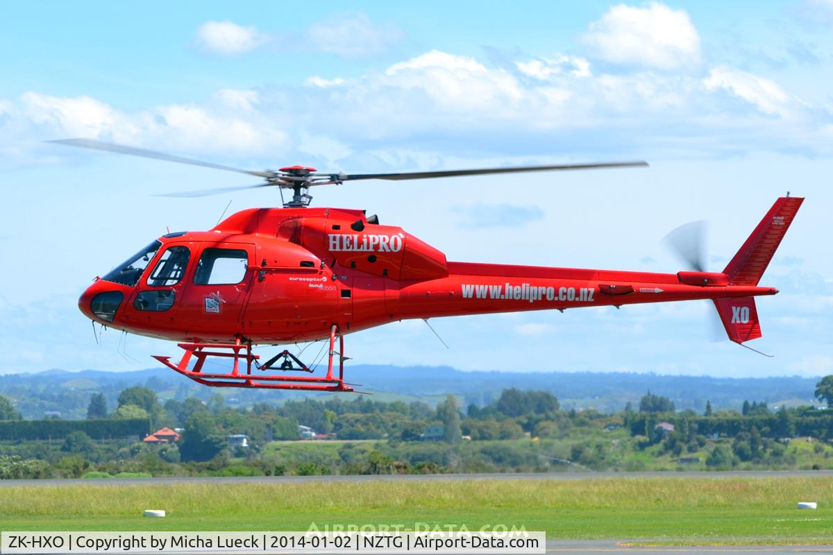 ZK-HXO, Aerospatiale AS-355F-1 Ecureuil 2 C/N 5284, At Tauranga