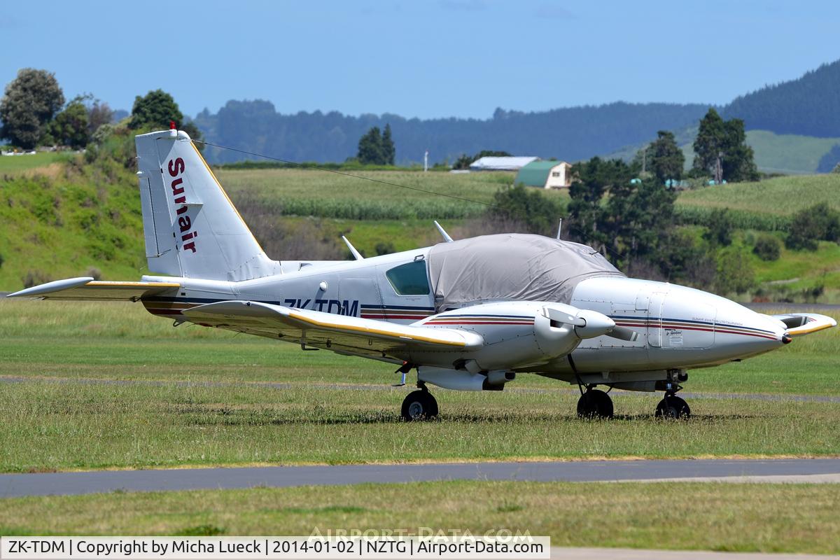 ZK-TDM, Piper PA-23-250 C/N 27-7754045, At Tauranga