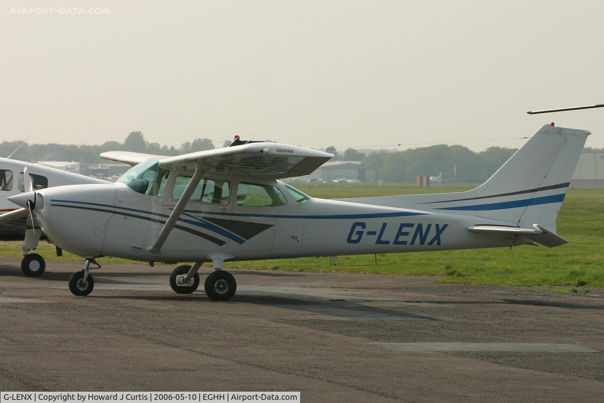 G-LENX, 1979 Cessna 172N Skyhawk C/N 172-72232, Privately owned.