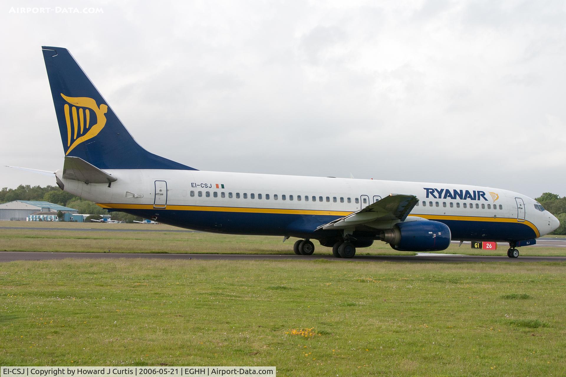EI-CSJ, 2000 Boeing 737-8AS C/N 29925, Ryanair, at the hold for runway 26.