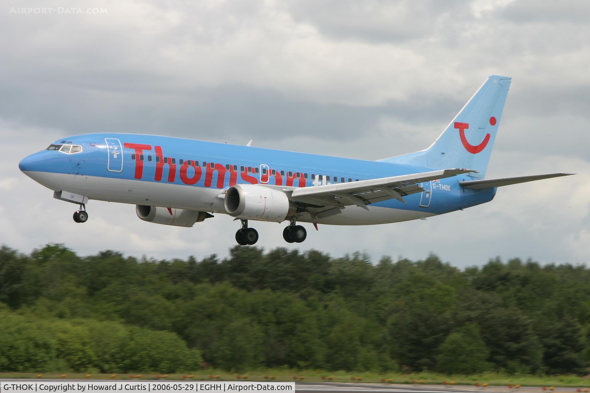 G-THOK, 1997 Boeing 737-36Q C/N 28660, Thomsonfly, on approach to runway 26.