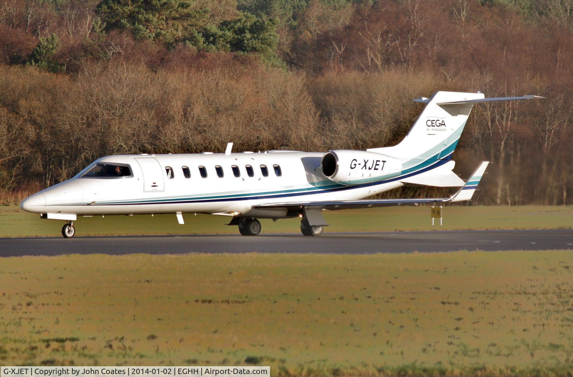 G-XJET, 2006 Learjet 45 C/N 45-311, Rolling on 26 to depart Cega