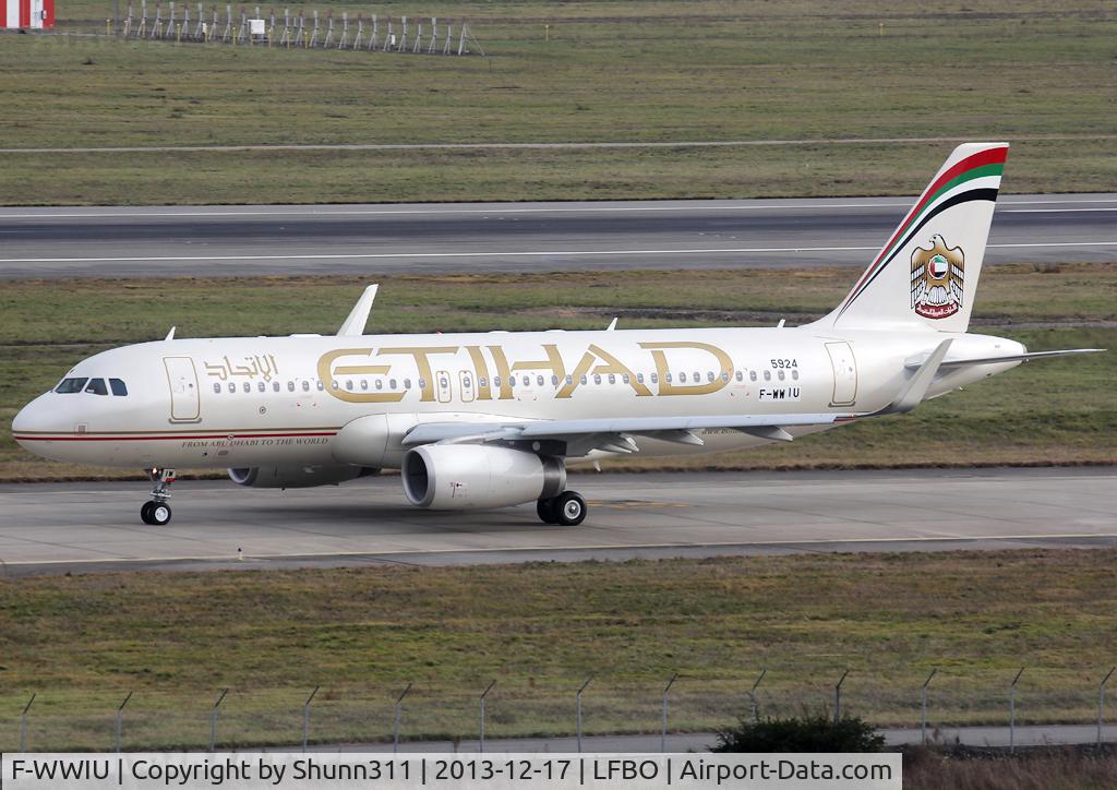 F-WWIU, 2013 Airbus A320-232 C/N 5924, C/n 5924 - To be A6-EIW - now with winglets