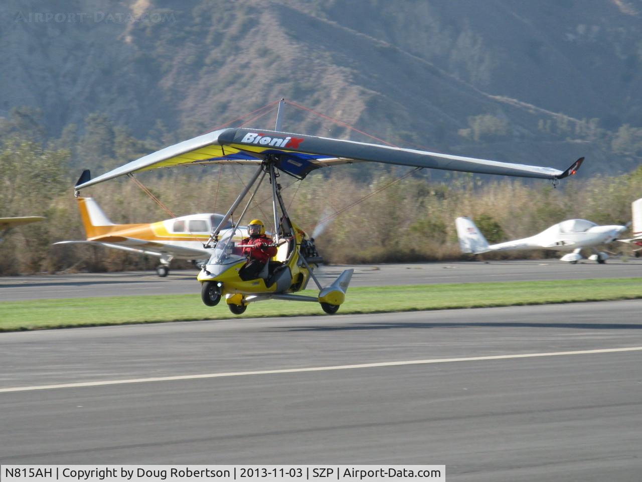 N815AH, 2006 Air Creation Tanarg C/N T06076, 2006 Air Creation TANARG, Rotax 912ULS 80 Hp tri-blade pusher prop, Weight-shift control Experimental class LSA, landing Rwy 04