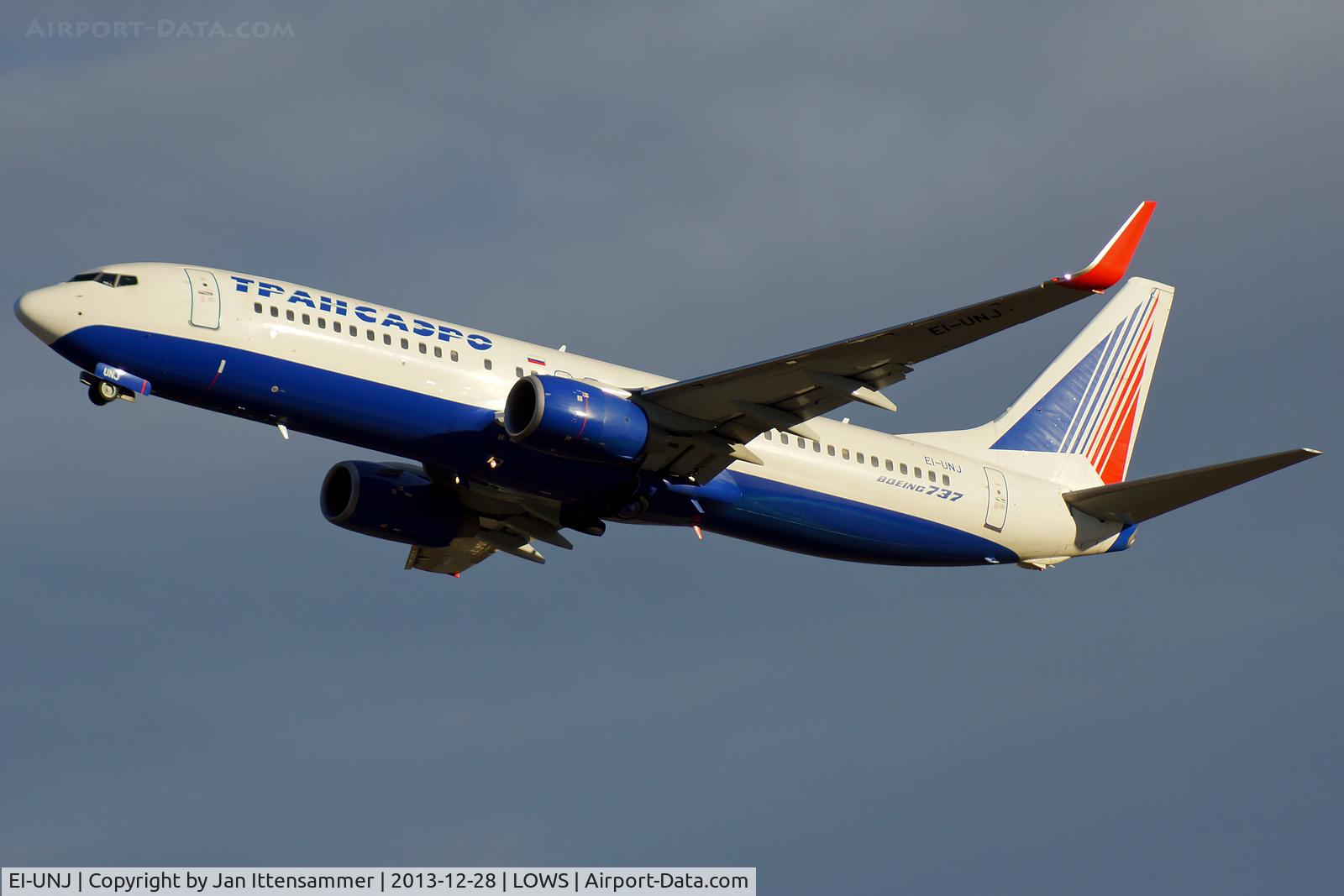 EI-UNJ, 2011 Boeing 737-86J C/N 37761, ei-unj