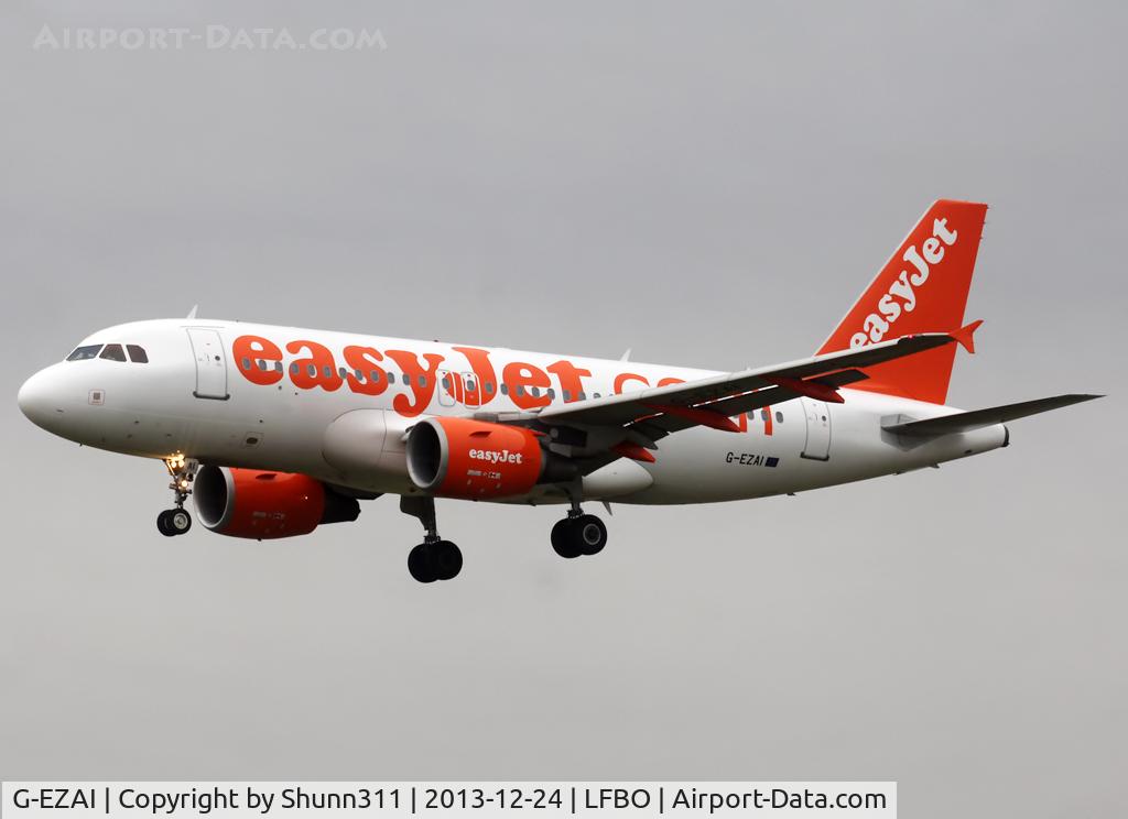 G-EZAI, 2006 Airbus A319-111 C/N 2735, Landing rwy 14L without 'Come on, Let's fly' titles